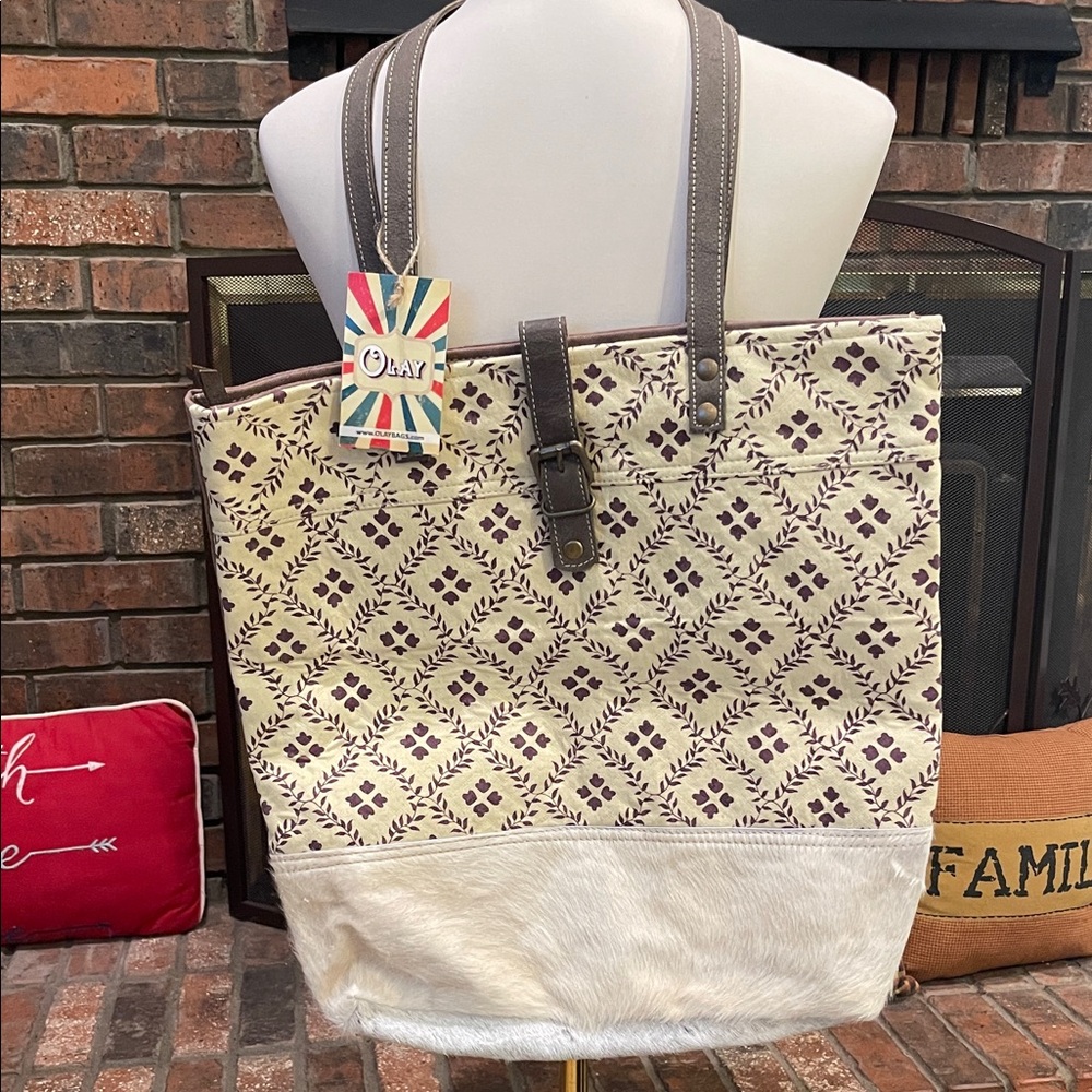 NWT Olay Stylish Patterned Tote Bag - Cream and Brown with Hair-on Hide Leather